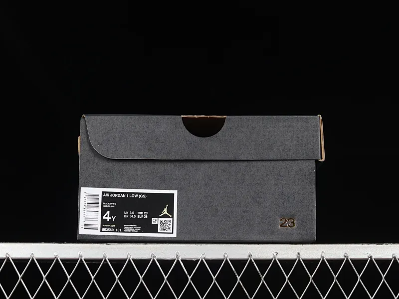 All categories Air Jordan Jordan series basketball shoes Air Jordan 1 Low Z version Air Jordan 1 Low AJ1 Joe 1 black and white panda low-top casual sneakers 553560-101